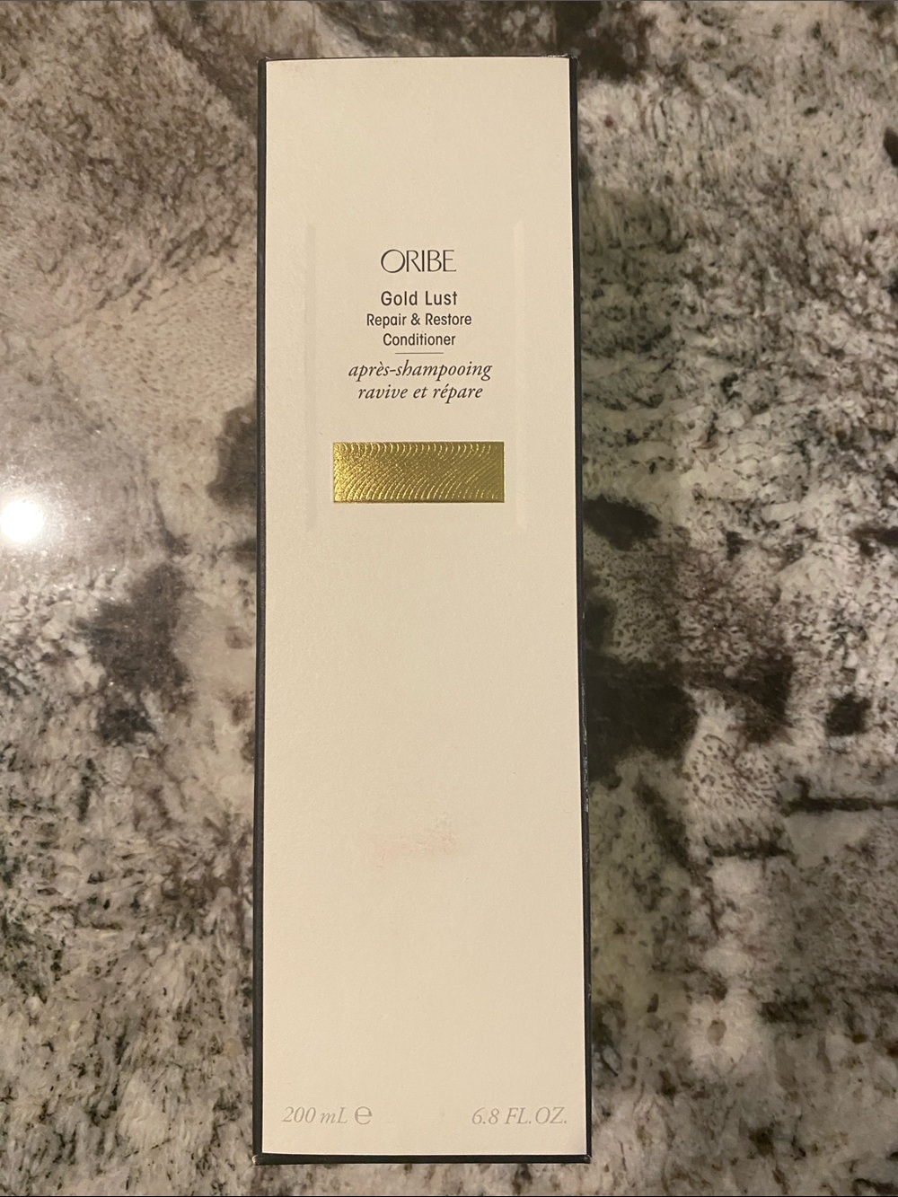 New in box Oribe Gold Lust conditioner